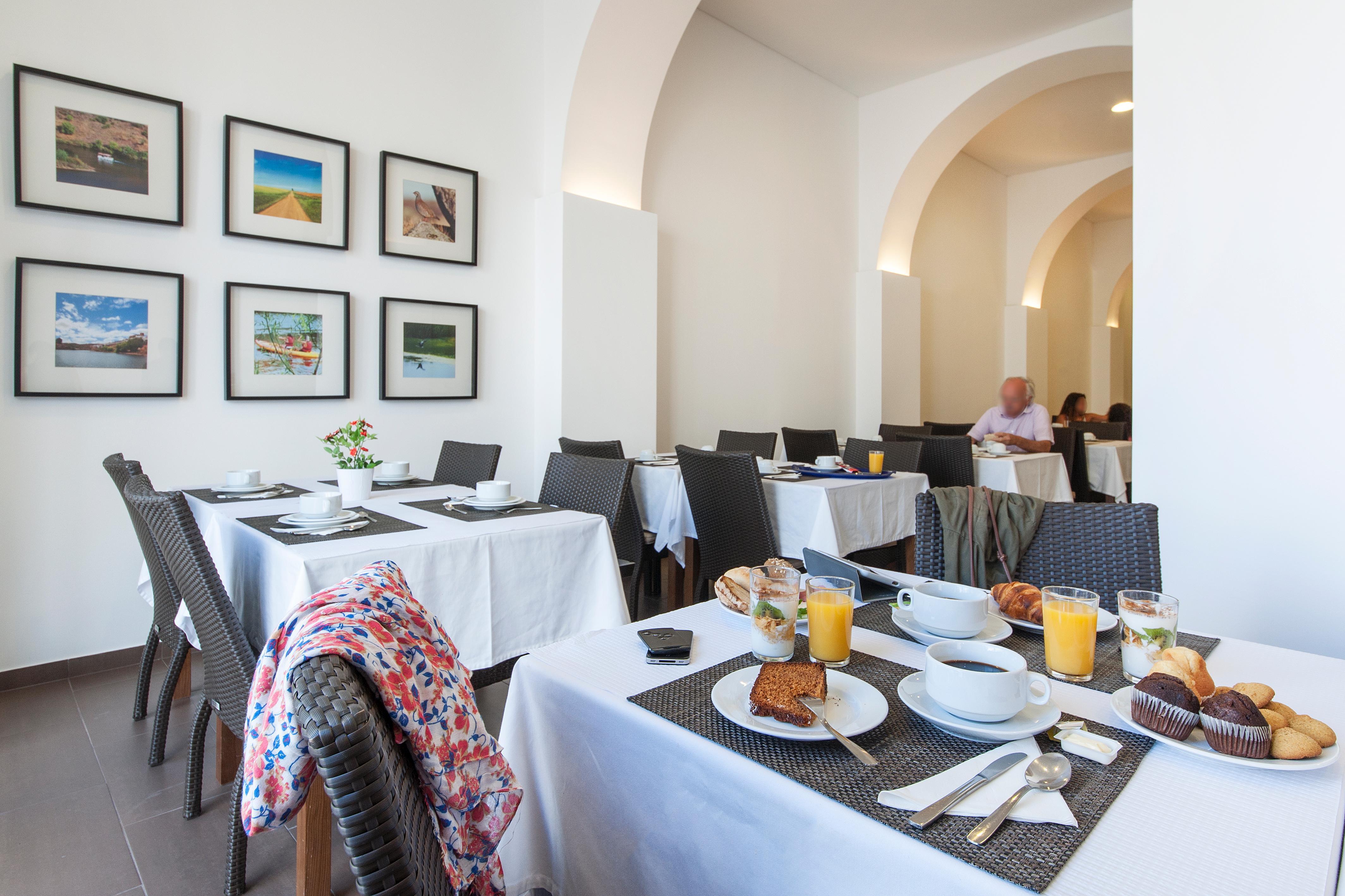 Beira Rio Hotel Mértola Екстериор снимка