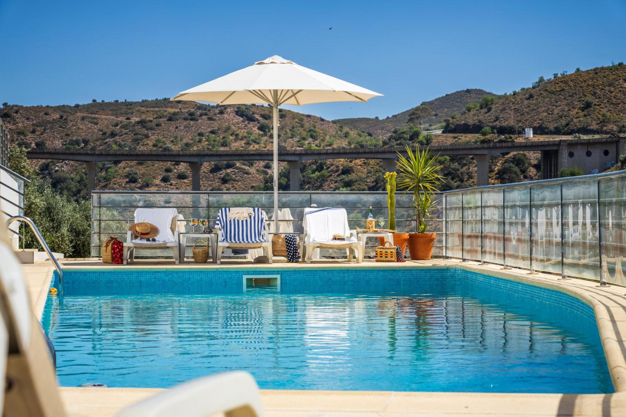 Beira Rio Hotel Mértola Екстериор снимка