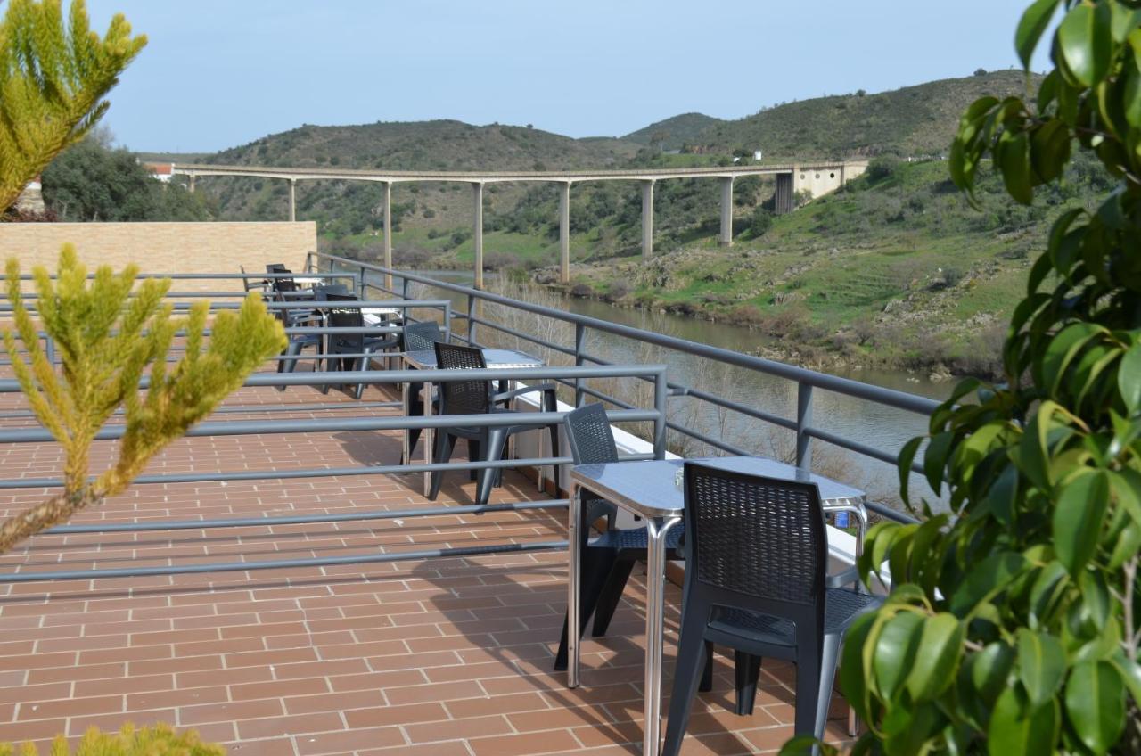 Beira Rio Hotel Mértola Екстериор снимка